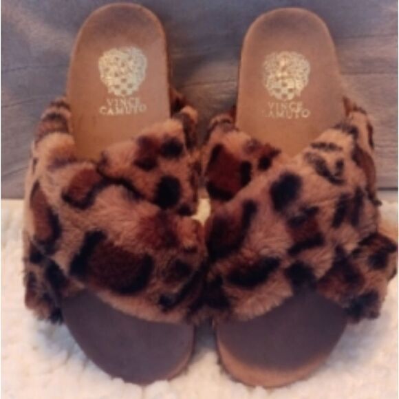 Vince Camuto Mayberla faux fur slides - Picture 6 of 7
